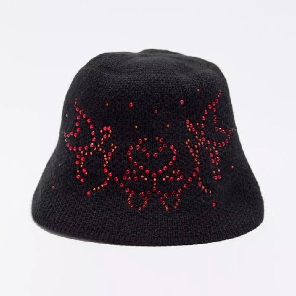 NWOT Urban Outfitters Gabbi Rhinestone Bucket Hat